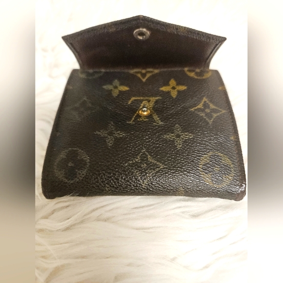 Vintage Louis Vuitton Wallet - Picture 3 of 8